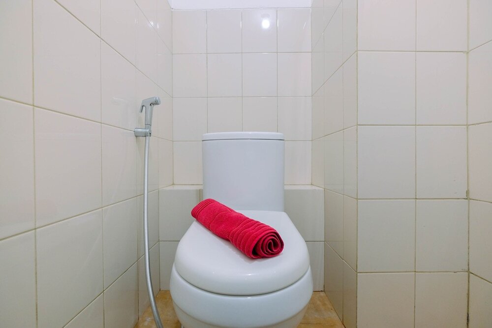 Чикаранг: Affordable Price Studio at Jababeka Riverview Apartment Cikarang