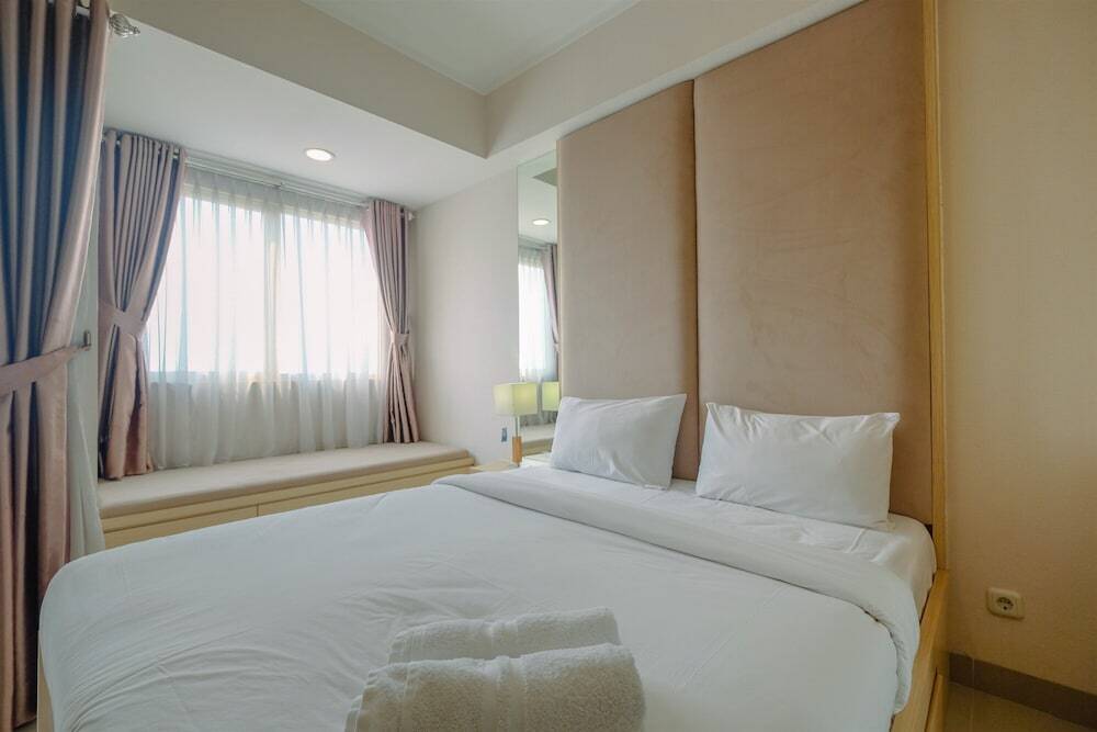 Чикаранг: Exclusive Studio at The Oasis Cikarang Apartment