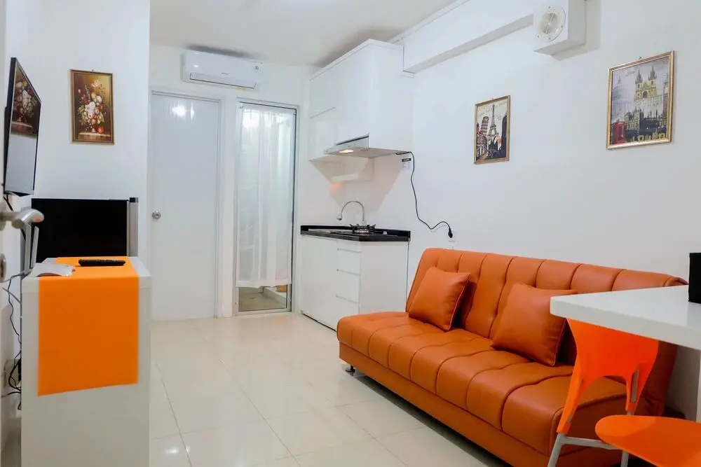 Джакарта: Pleasant 2BR Apartment at Bassura City near Shopping Mall