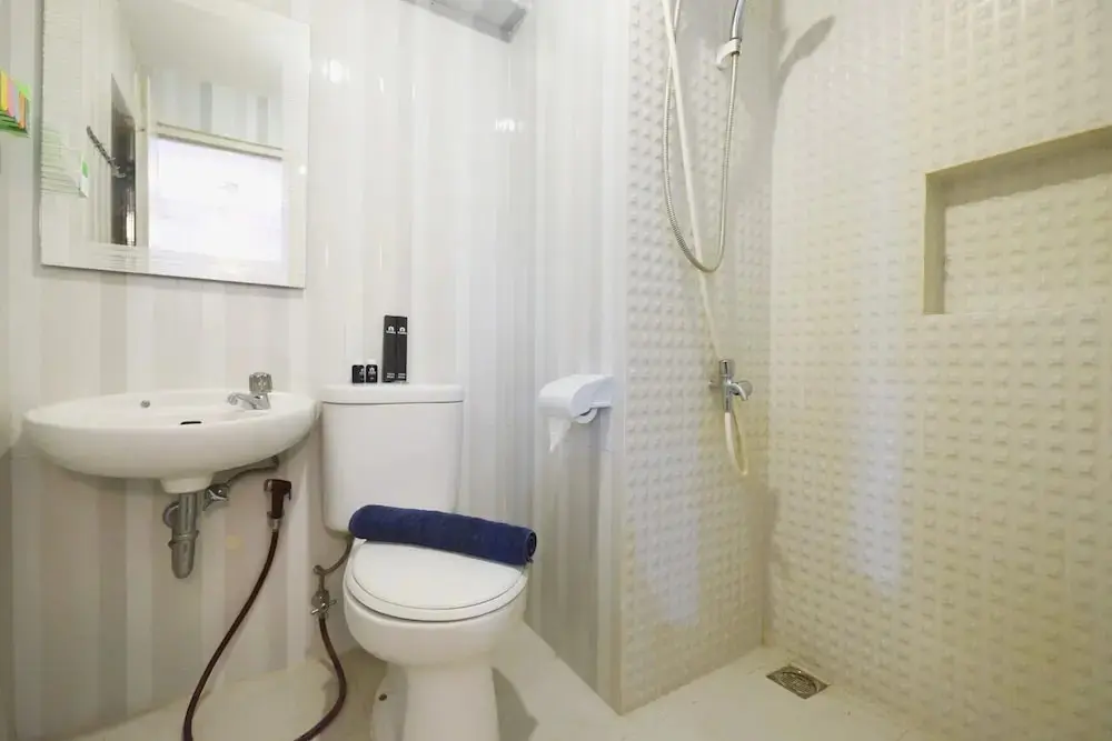 Джакарта: Best Choice 1BR Apartment at Kebagusan City
