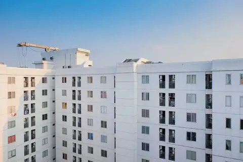 Best Price 3BR at Bassura City Cipinang Apartment — фото 1