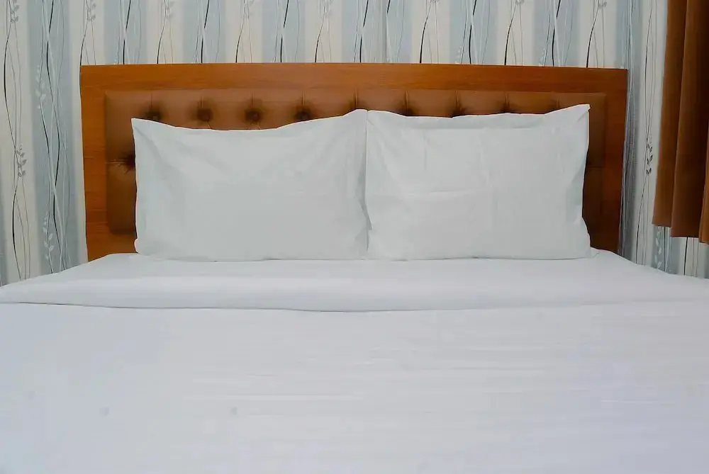 Джакарта: 2BR Bassura City Apartment with Nice Interior Design