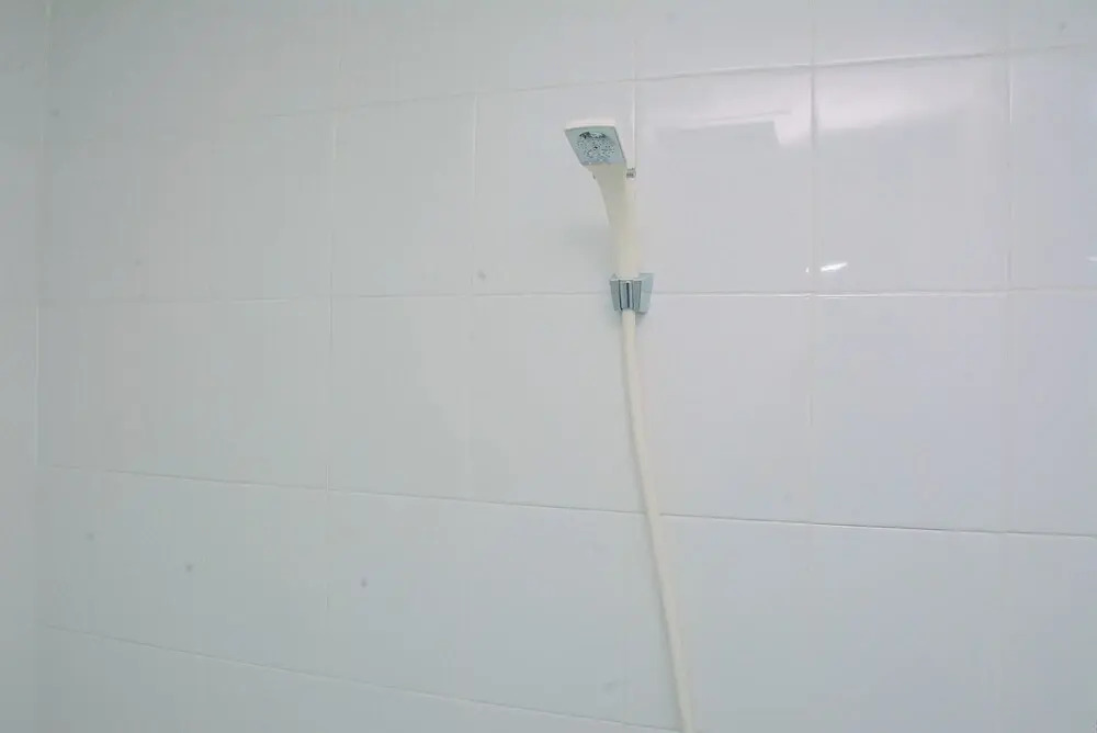 Джакарта: 2BR Bassura City Apartment with Nice Interior Design