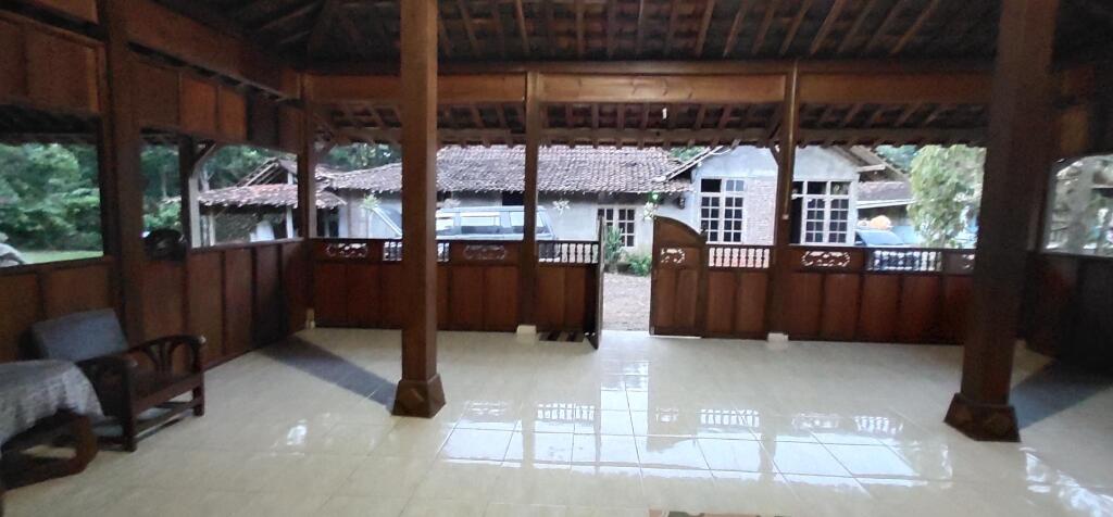 Батуретно: Homestay Ponijo