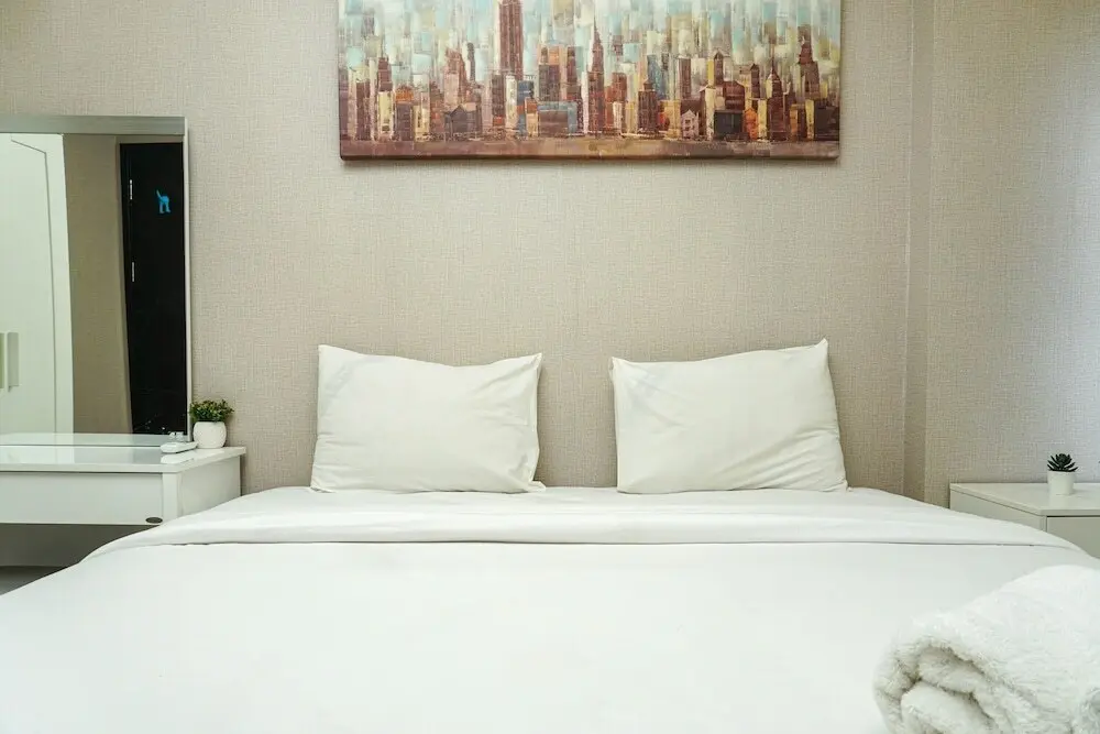 Джакарта: Comfortable 1BR Apartment at Belmont Residence