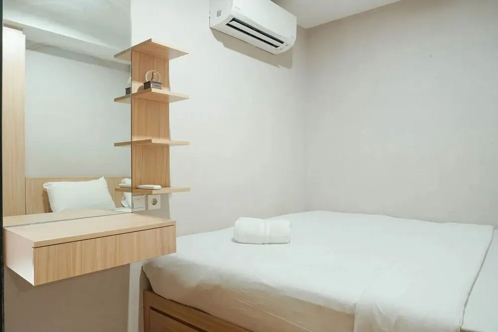 Джакарта: Contemporary Style & Family 2BR Apartment Belmont Residence Puri