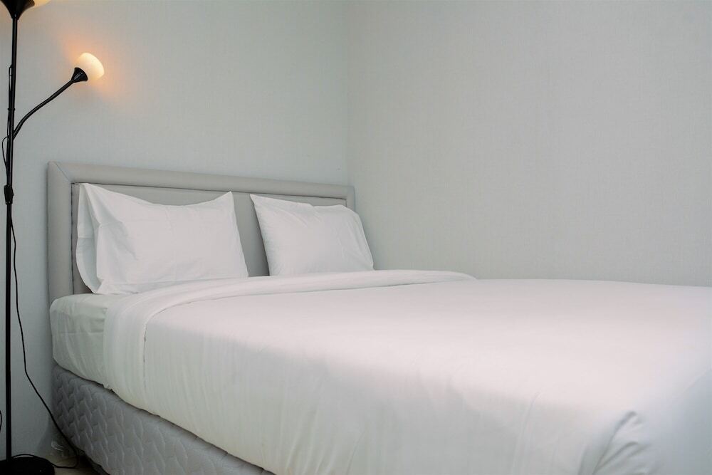 Джакарта: Modern 1BR with Pool View @ Pakubuwono Terrace Apartment