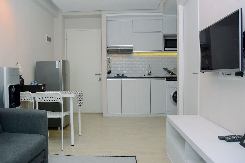Джакарта: Modern 1BR with Pool View @ Pakubuwono Terrace Apartment