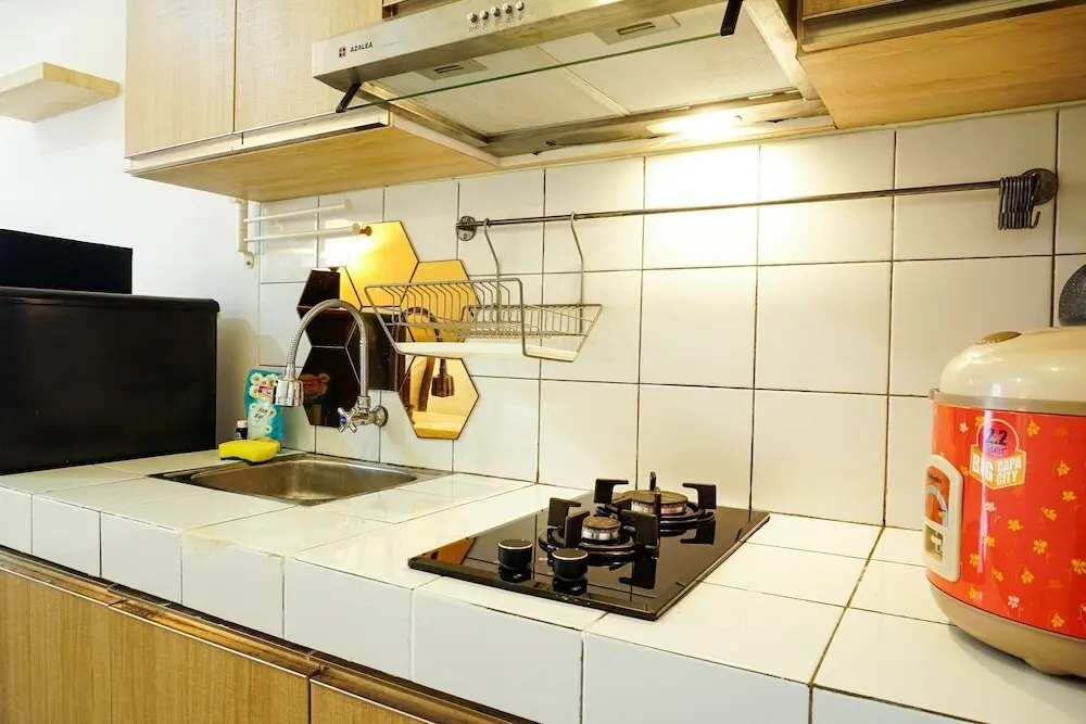 Джакарта: Simply Furnished and Comfy Studio @ Pakubuwono Terrace Apartment