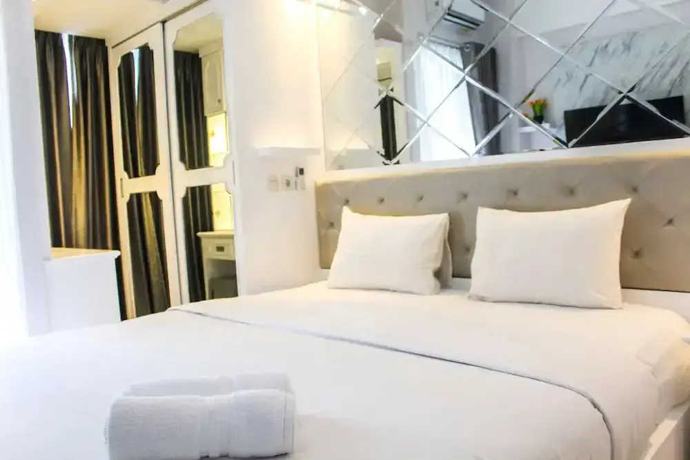 Legok: Stylish Studio Apartment at Serpong M-Town Residence