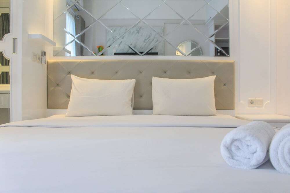 Legok: Stylish Studio Apartment at Serpong M-Town Residence