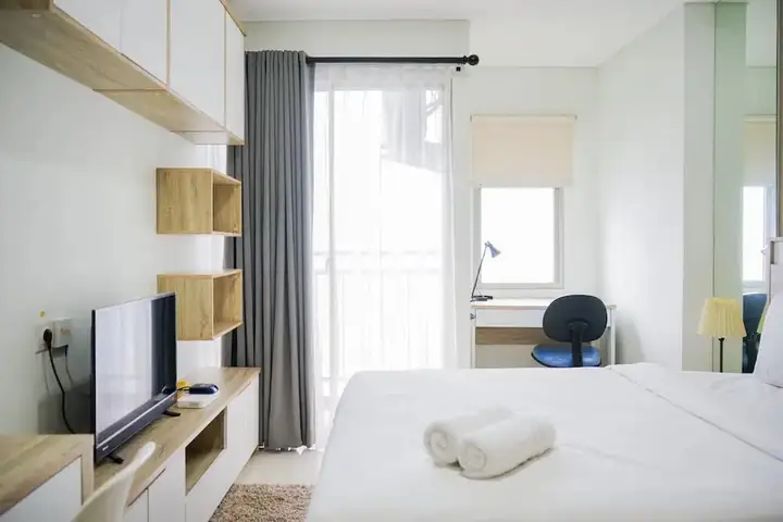 Тангеранг: Best Location Studio Apartment at Springwood Residence