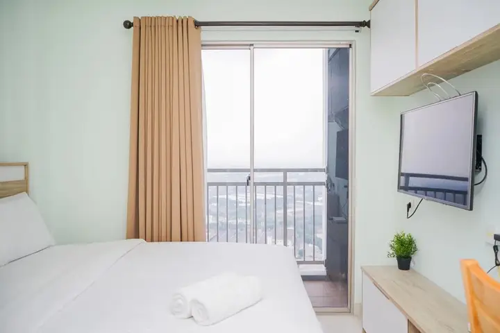 Тангеранг: Fully Furnished Best Living Studio Springwood Apartment