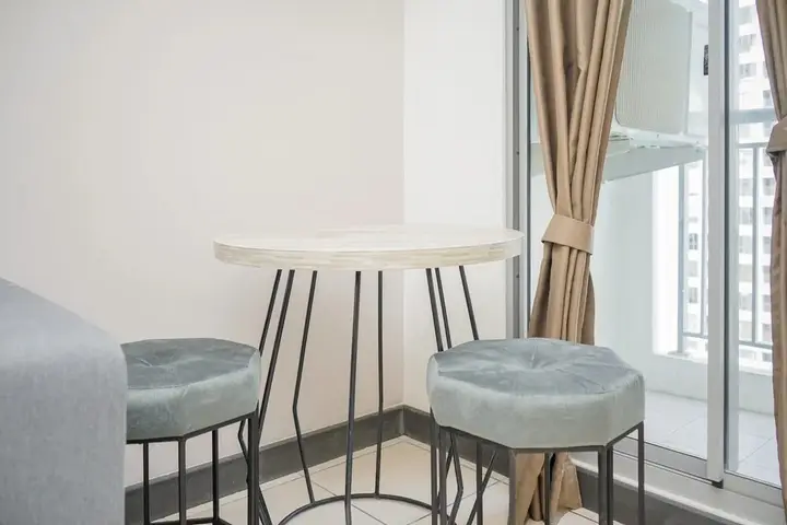 Legok: Brand New 2Br Apartment At M-Town Residence