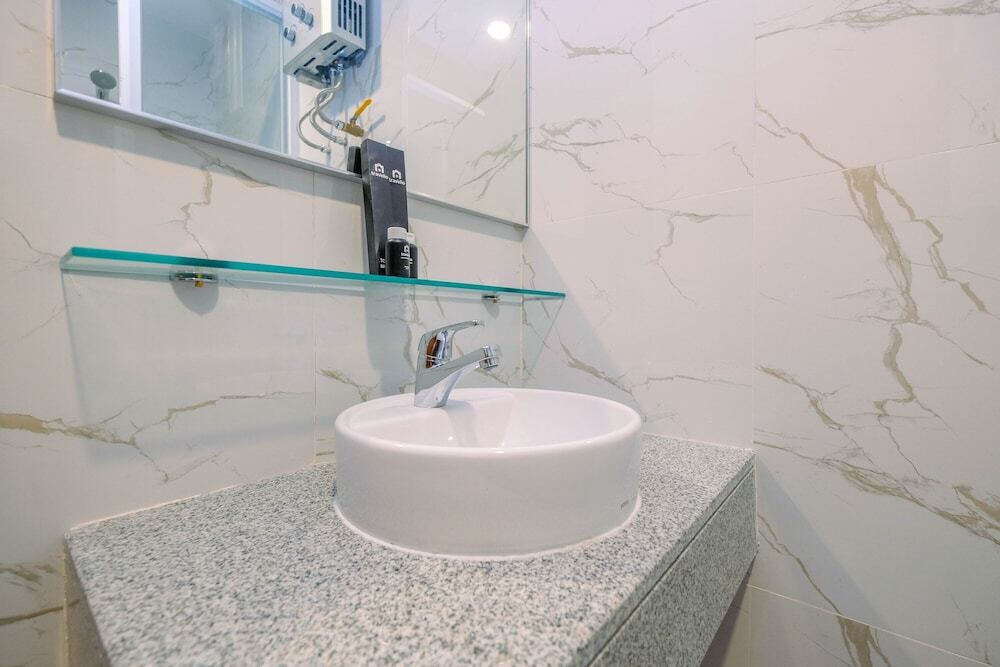Бекаси: Well Furnished 1BR Grand Kamala Lagoon Apartment