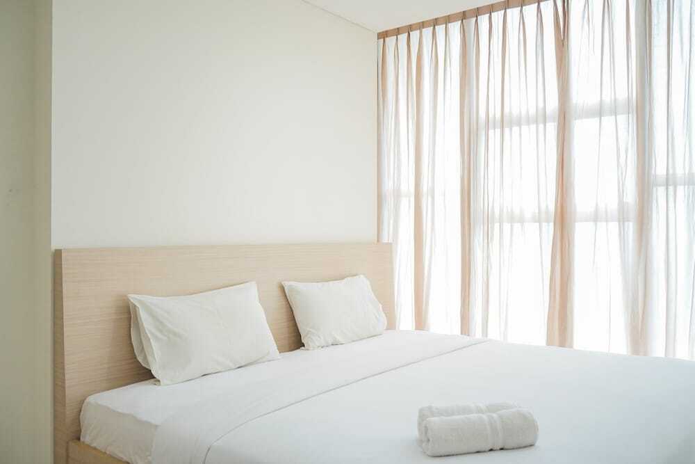 Южный Тангеранг: Comfy and Minimalist 1BR @ Brooklyn Alam Sutera Apartment