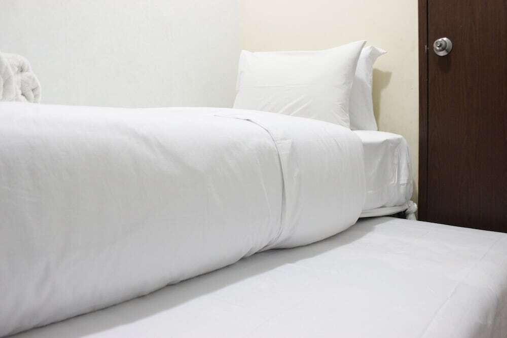 Бандунг: Chic 2BR The Suites @ Metro Apartment