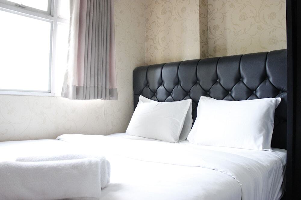 Бандунг: Chic 2BR The Suites @ Metro Apartment