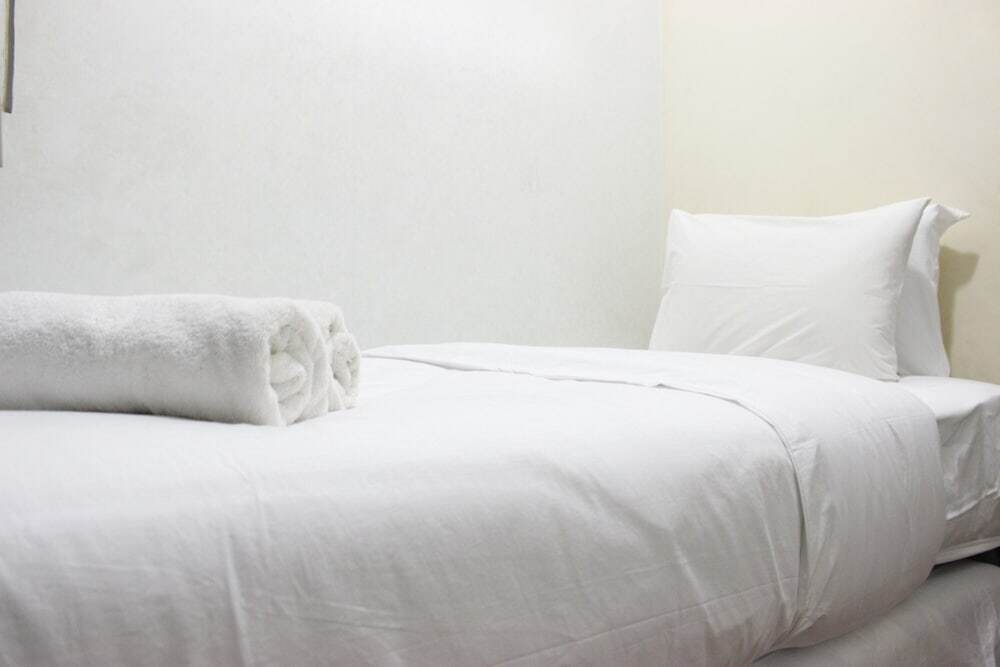 Бандунг: Chic 2BR The Suites @ Metro Apartment