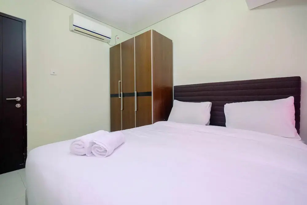 Джакарта: Elegant Nifarro Park 2BR Apartment with Best View