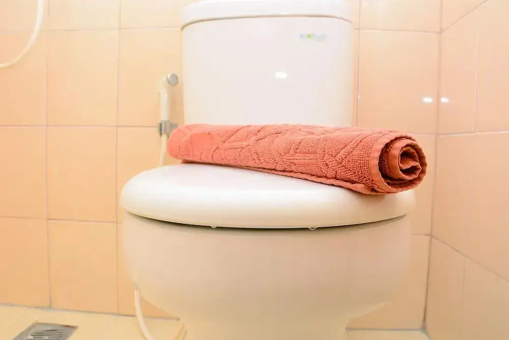 Джакарта: Minimalist and Fully Furnished Studio Tifolia Apartment