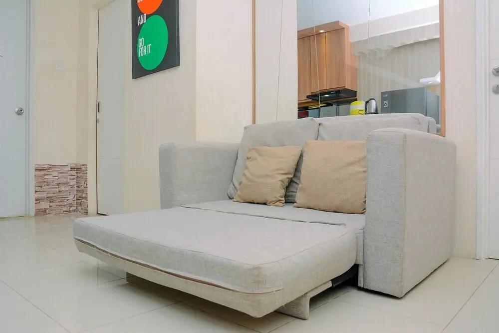 Джакарта: Elegant and Comfy 2BR above Mall at Bassura City Apartment