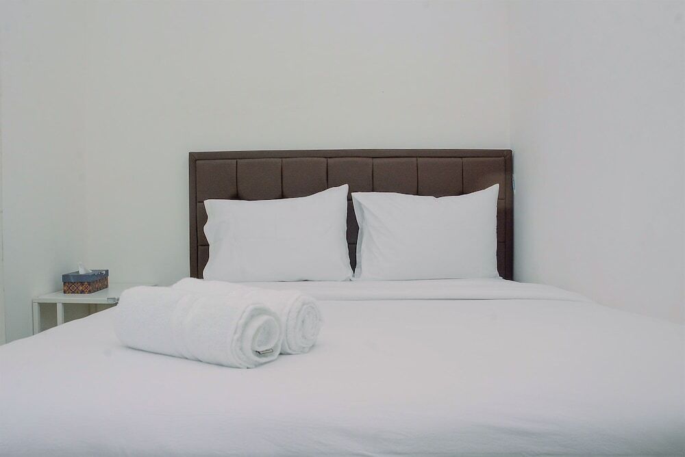 Джакарта: Homey 2BR Apartment at Bassura City Cipinang