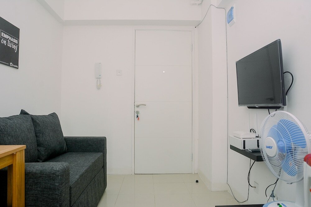 Джакарта: 1BR Fully Furnished Bassura City Apartment