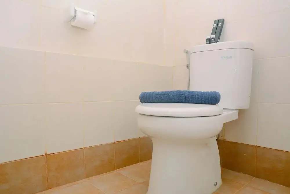 Джакарта: 1BR Fully Furnished Bassura City Apartment