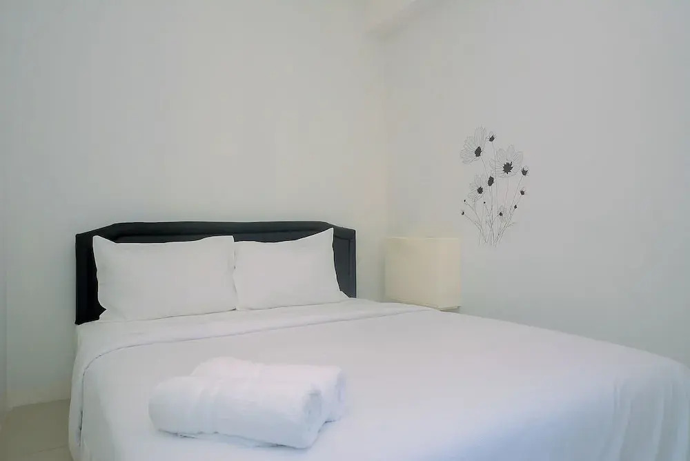 Джакарта: Cozy Living 2BR Apartment at Bassura City near Mall