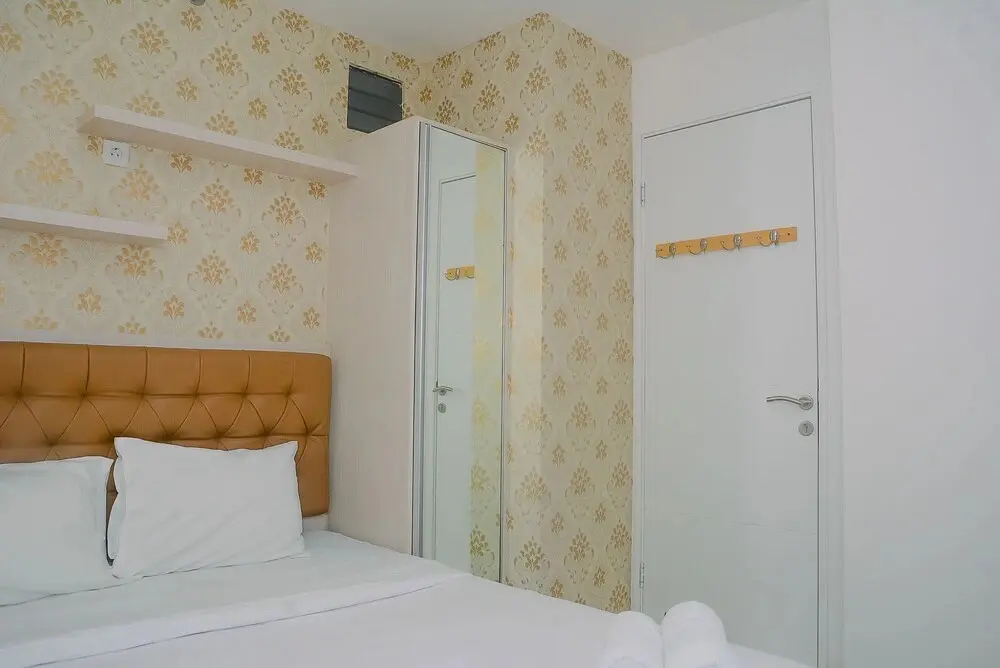 Джакарта: Fully Furnished 2BR Bassura City Apartment with Mall View