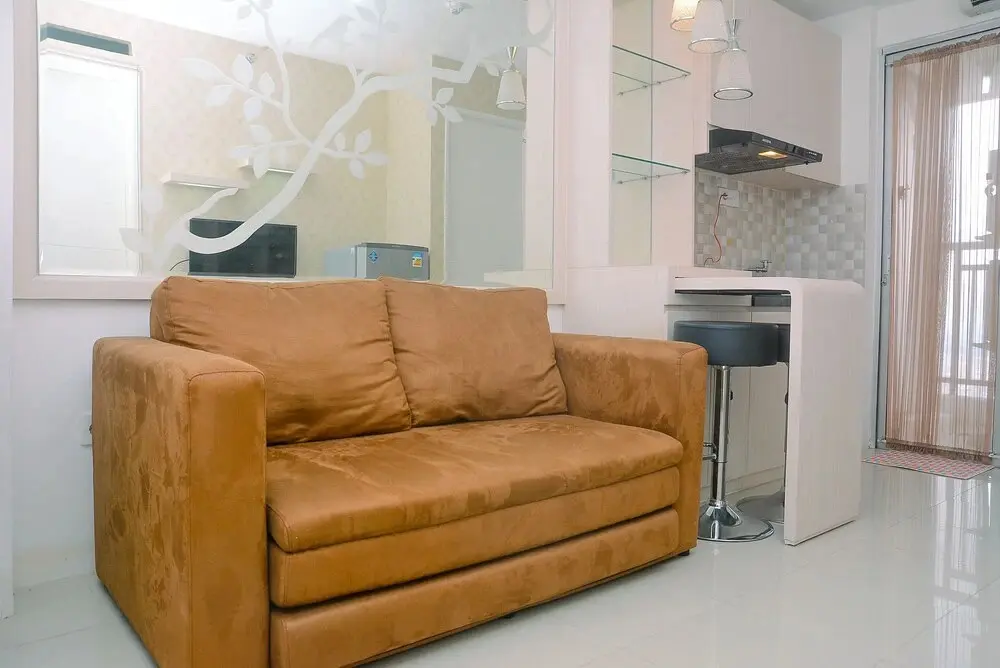 Джакарта: Fully Furnished 2BR Bassura City Apartment with Mall View