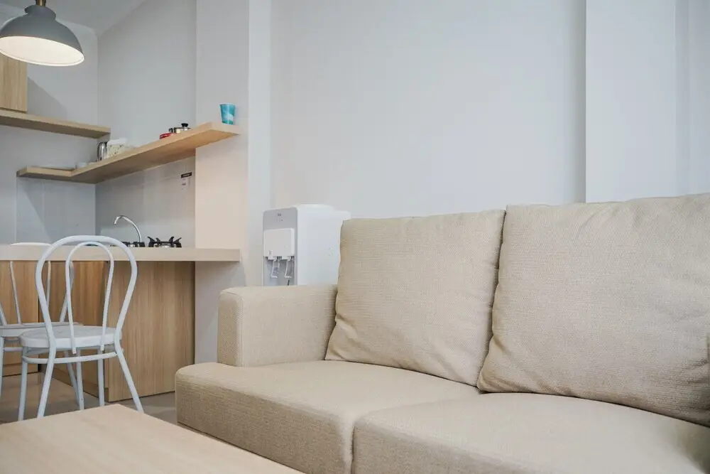 Legok: Warm and Simple 1BR at Asatti Apartment