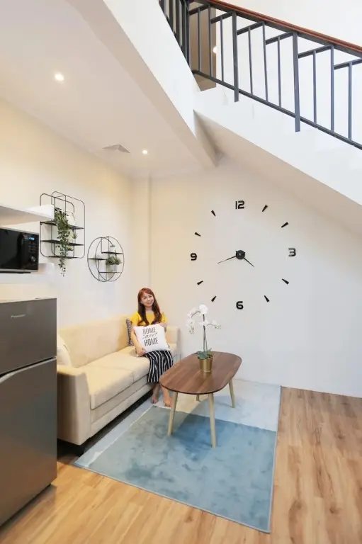 Legok: Cozy 3BR Asatti Apartment near ICE BSD