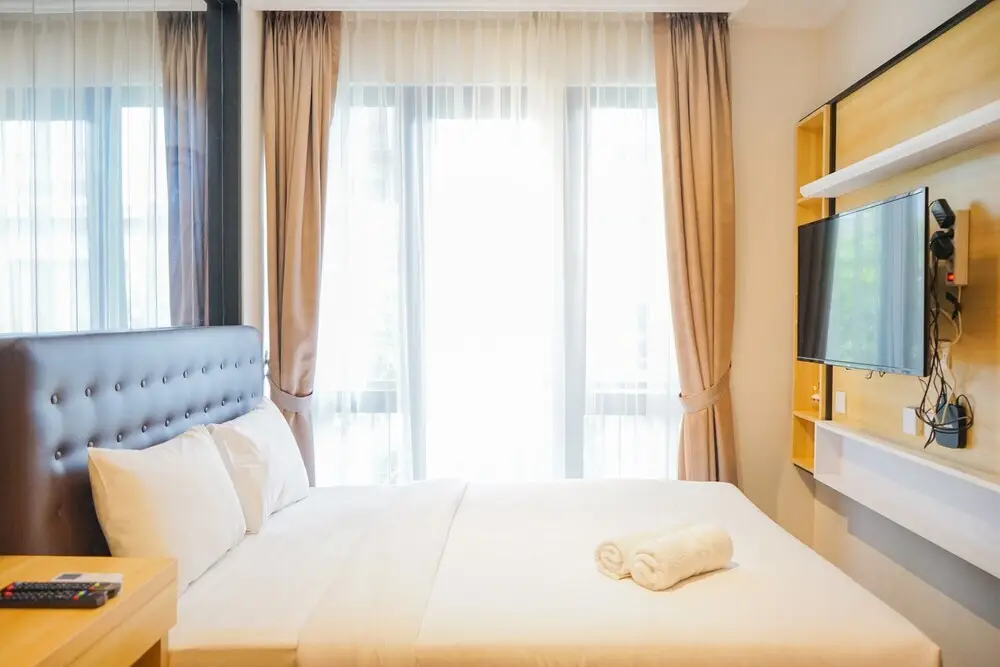 Legok: Cozy 3BR Asatti Apartment near ICE BSD