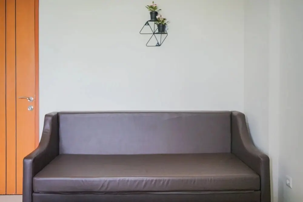 Джакарта: Simply Minimalist Studio at Green Park View Apartment