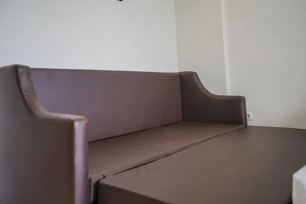 Джакарта: Simply Minimalist Studio at Green Park View Apartment
