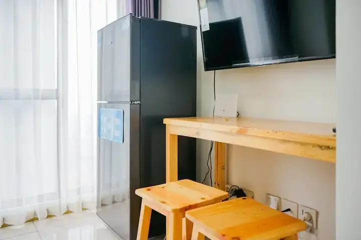 Legok: Simply and Homey 1BR Apartment at M Town Residence