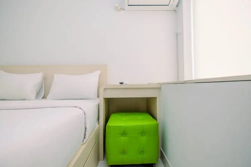 Бекаси: Comfy and Minimalist 1BR Patraland Urbano Apartment near Bekasi Station