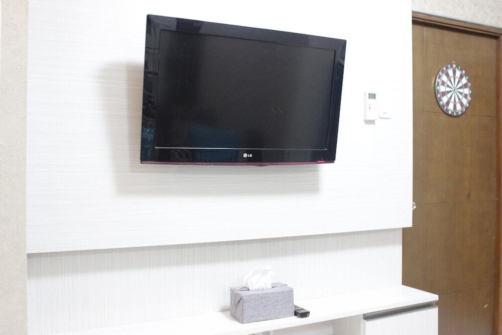 Бандунг: Relaxing 2BR at Gateway Apartment Ahmad Yani Cicadas