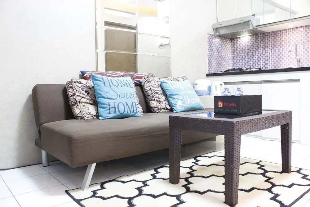 Бандунг: Relaxing 2BR at Gateway Apartment Ahmad Yani Cicadas