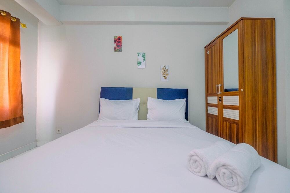 Богор: Comfortable and Homey Studio Apartment at Dramaga Tower near IPB