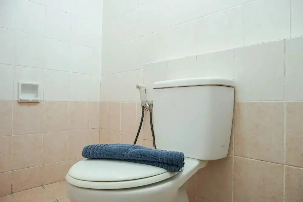 Джакарта: Simply Good for 2BR Gajah Mada Mediterania Apartment