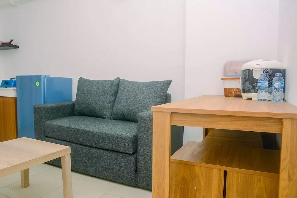 Джакарта: 2BR Fully Furnished Modern Bassura City Apartment