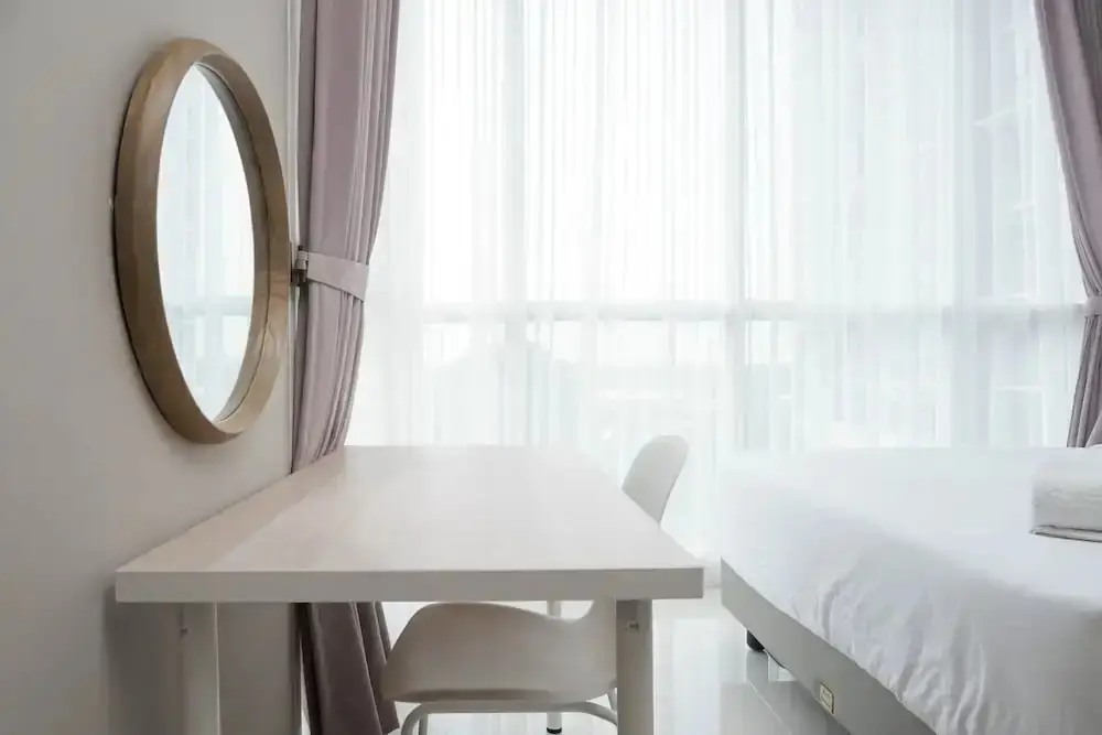 Джакарта: Lavish 1BR at Ciputra International Apartment