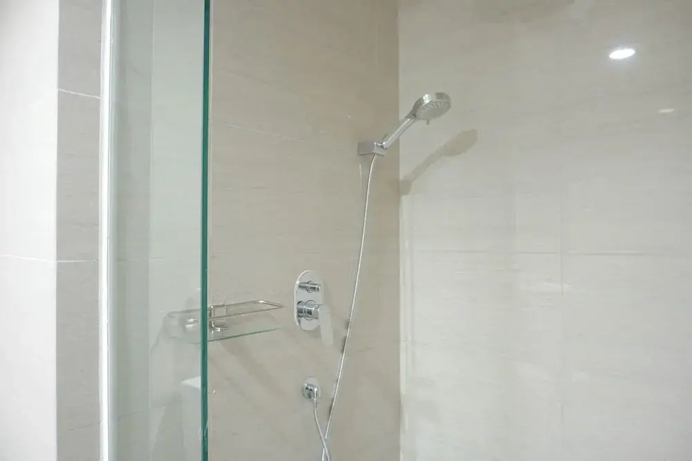 Джакарта: Opulent 2BR Residence at Ciputra International Apartment