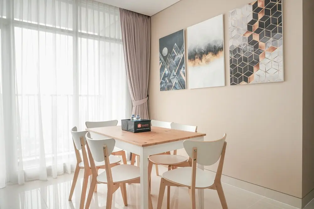 Джакарта: Exquisite 3BR Residence at Ciputra International Apartment