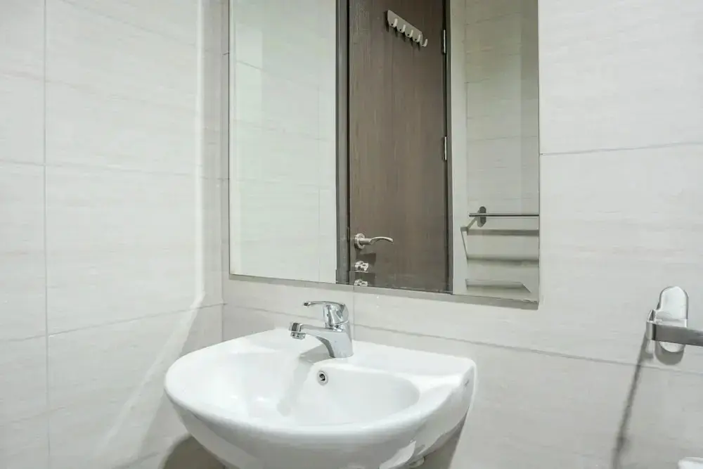 Джакарта: Exquisite 3BR Residence at Ciputra International Apartment