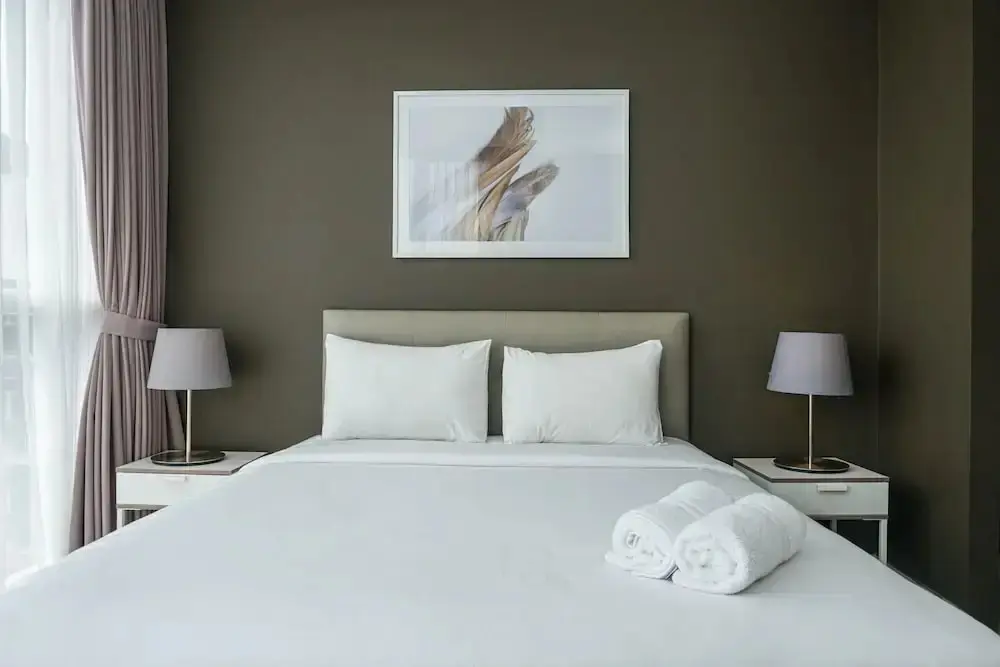 Джакарта: Exquisite 3BR Residence at Ciputra International Apartment