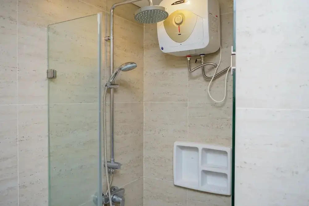 Южный Тангеранг: Modern and Comfy Studio Apartment The Accent Bintaro